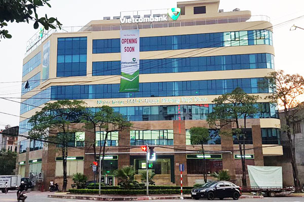 Ngân hàng Vietcombank Tuyên Quang thông tin liên hệ địa chỉ số điện thoại tổng đài